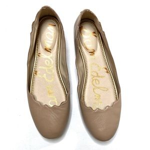 SAM EDELMAN Finnegan Scalloped Edge Flat Shoe